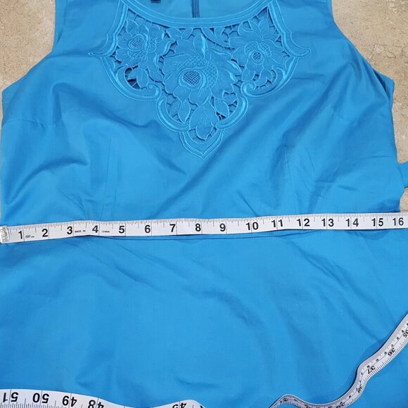 Women's Talbots Turquoise Embroidered Sateen Fit & Flare Tie Waist Dress Size 8P - Picture 5 of 8